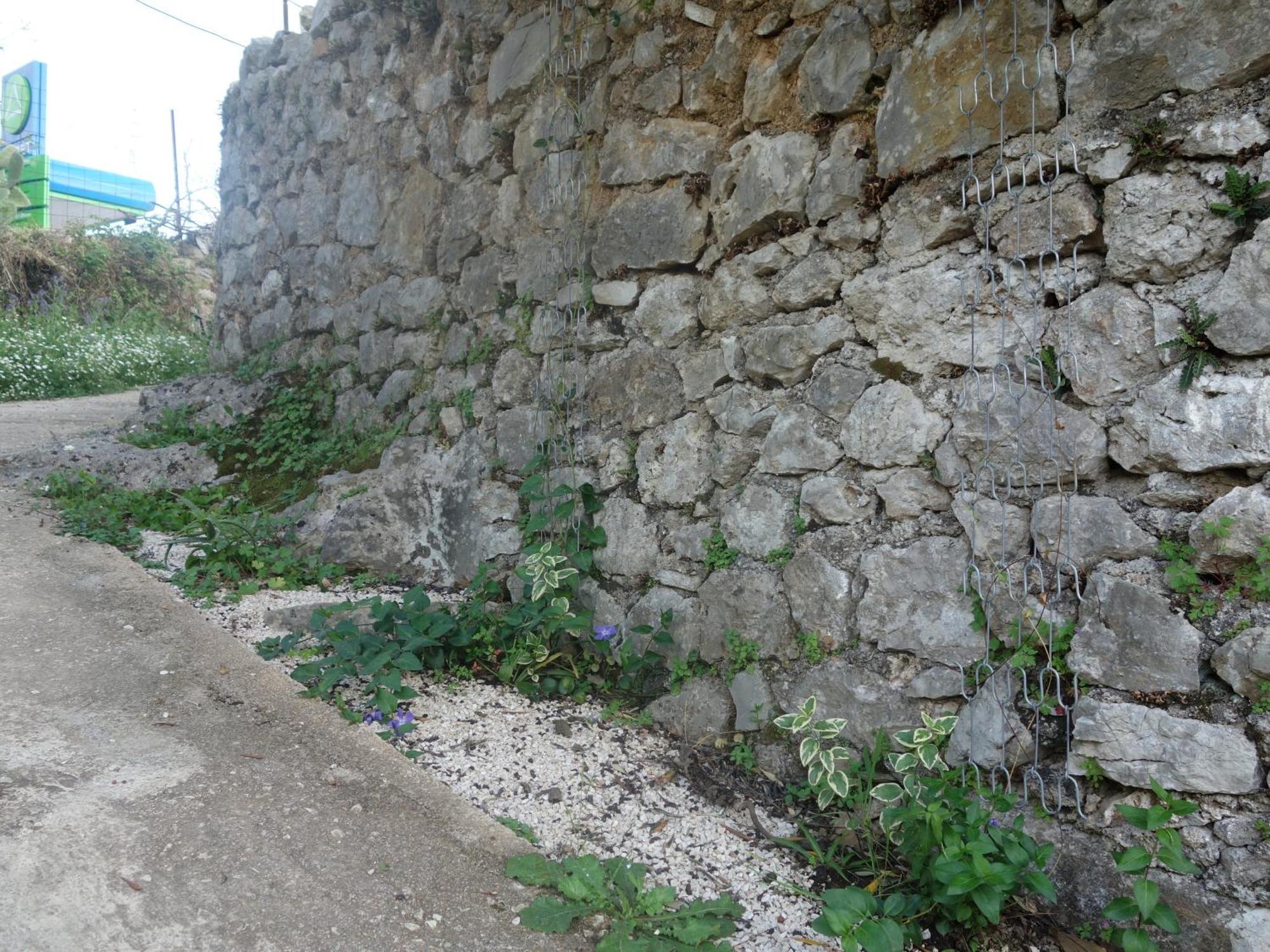 Guesthouse Near The Castle Of Himarë Dış mekan fotoğraf